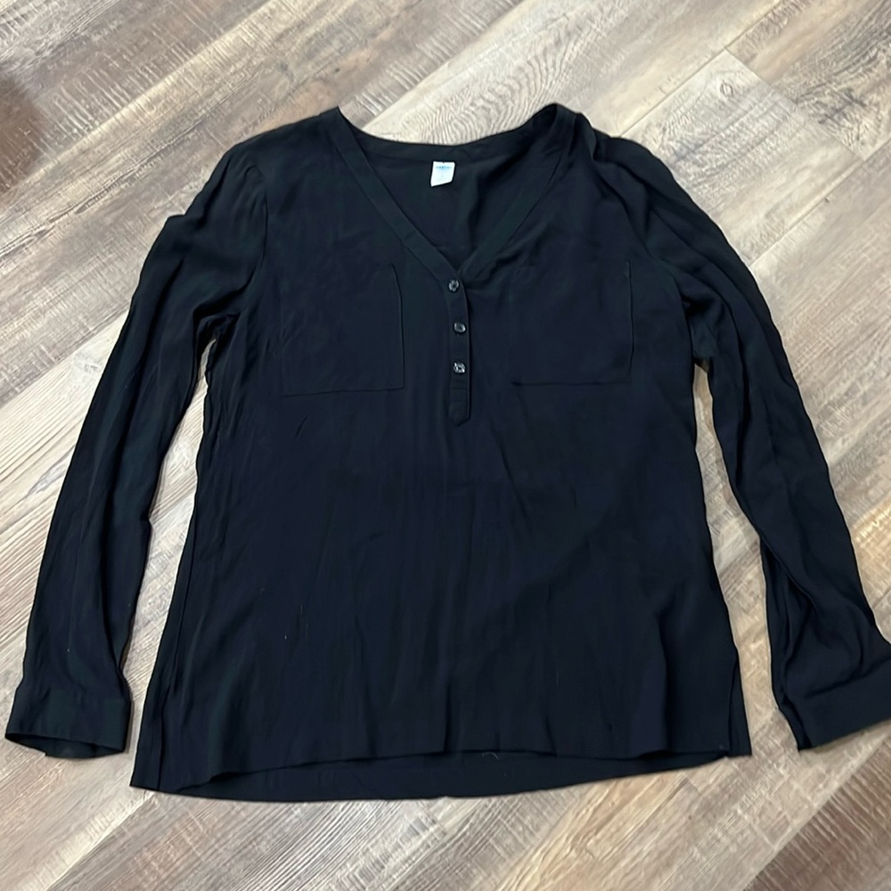 Women’s Old Navy black blouse size small